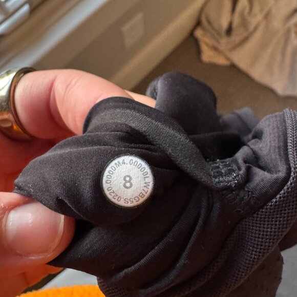 Fast and Free High-Rise Classic-Fit Split Short 3" - Black - Picture 4 of 6